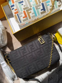 کیف فندی fendi